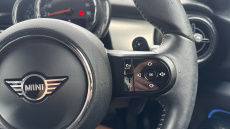 MINI Hatchback 2.0 Cooper S Exclusive 5dr Auto [Comfort/Nav Pack] Petrol Hatchback